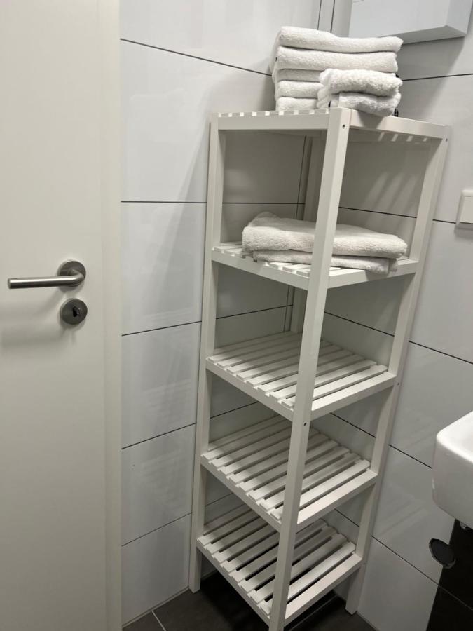 Freshly Renovated City Apartments Essen Kitchen Wifi Near Duesseldorf Airport Εξωτερικό φωτογραφία
